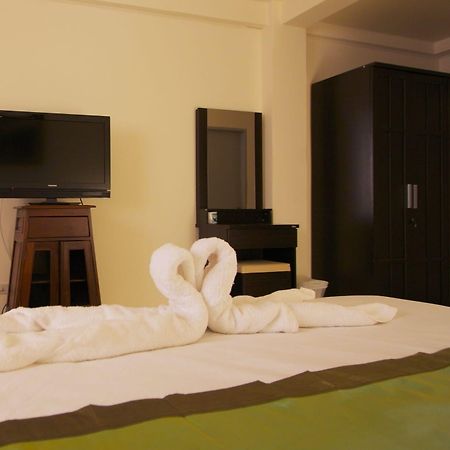 بانغسين Charn Residence المظهر الخارجي الصورة