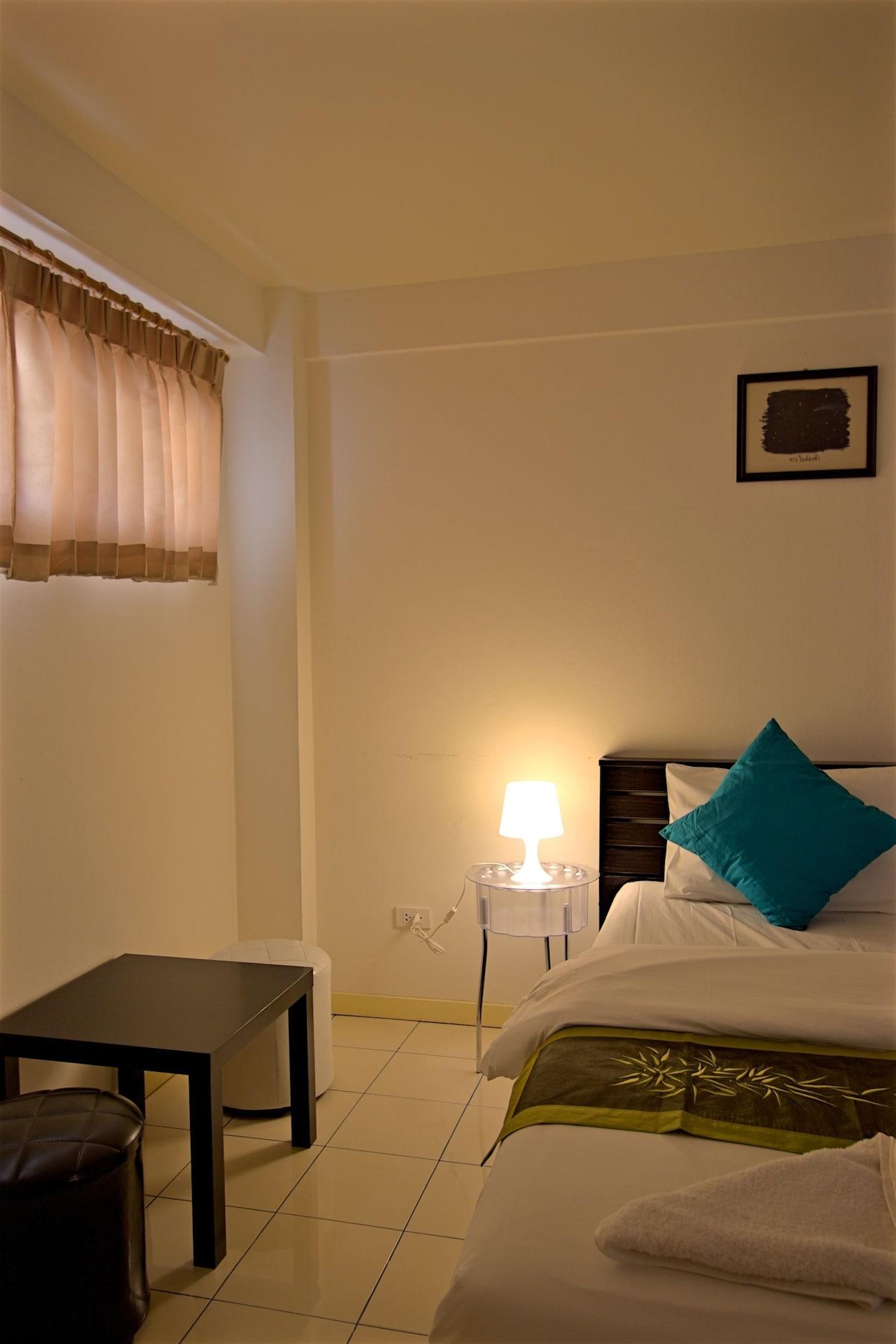 بانغسين Charn Residence المظهر الخارجي الصورة