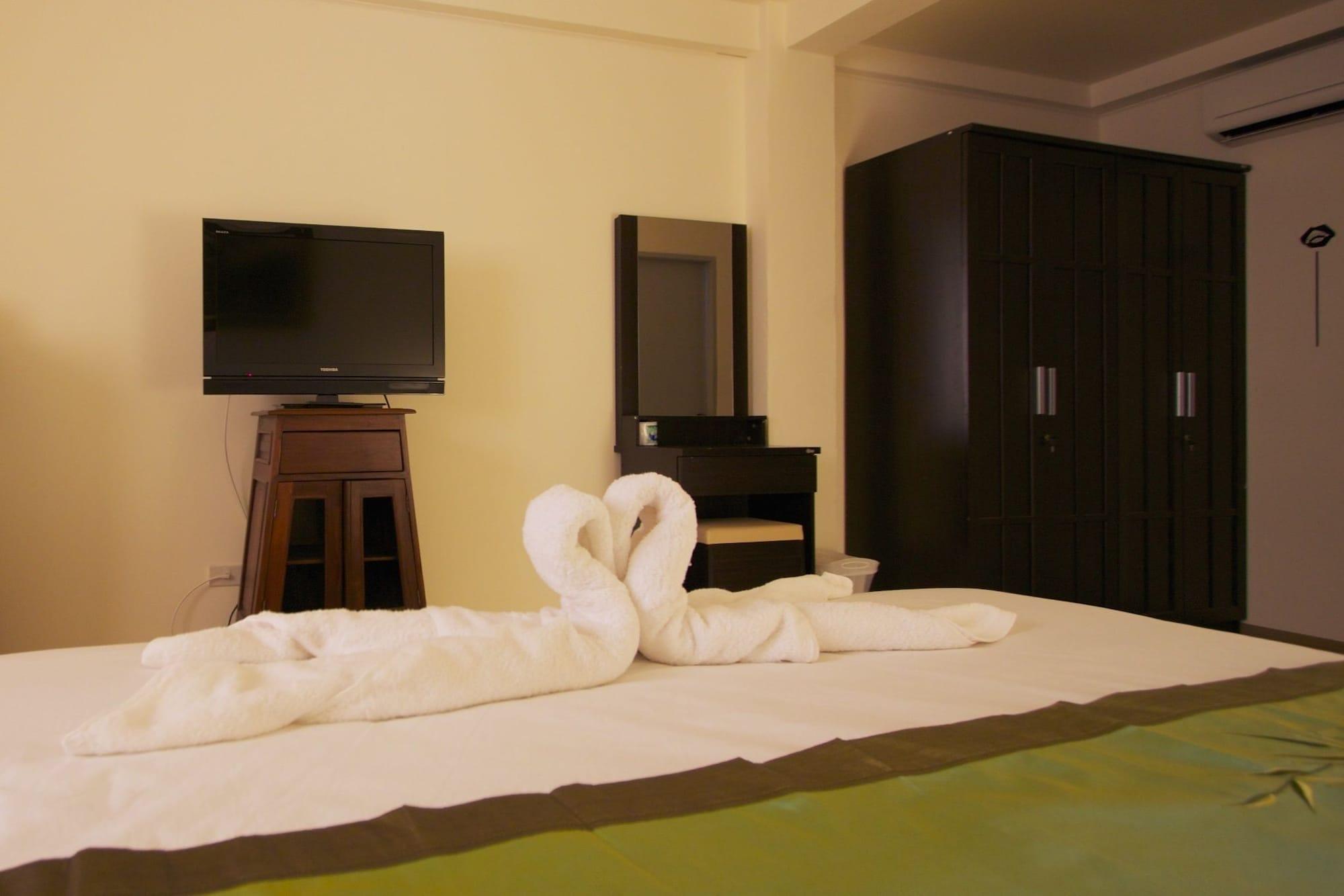 بانغسين Charn Residence المظهر الخارجي الصورة