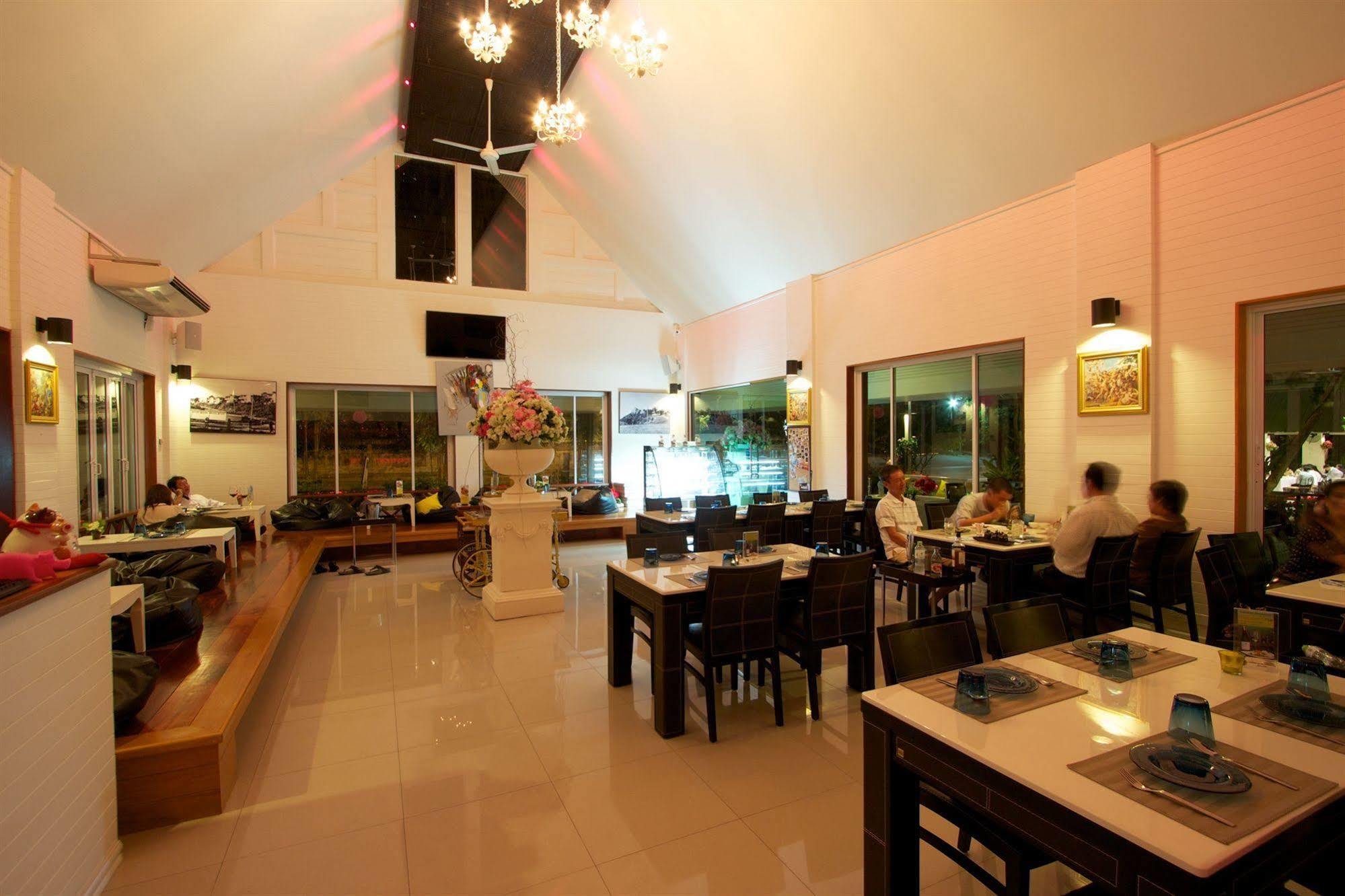 بانغسين Charn Residence المظهر الخارجي الصورة