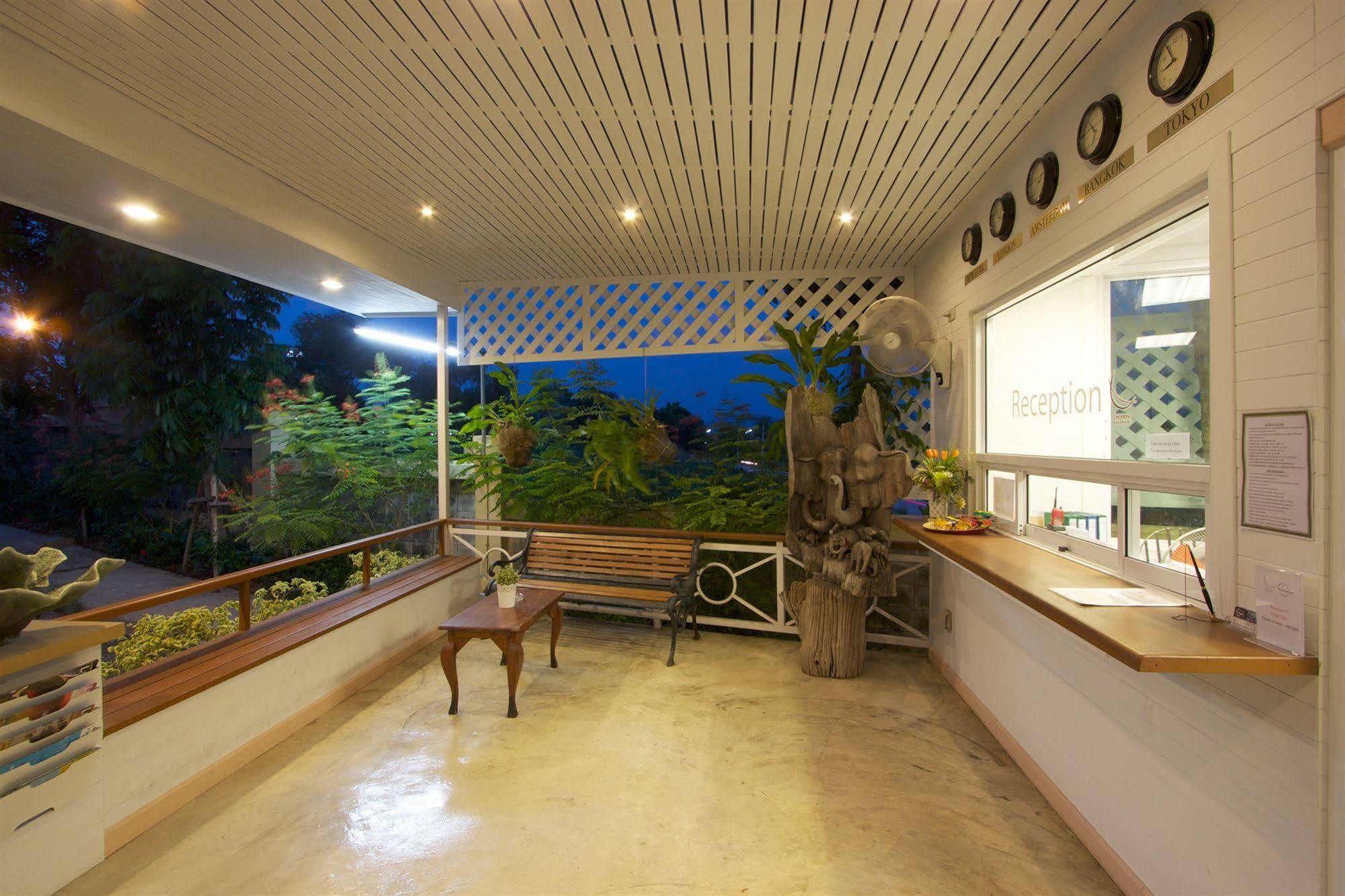 بانغسين Charn Residence المظهر الخارجي الصورة
